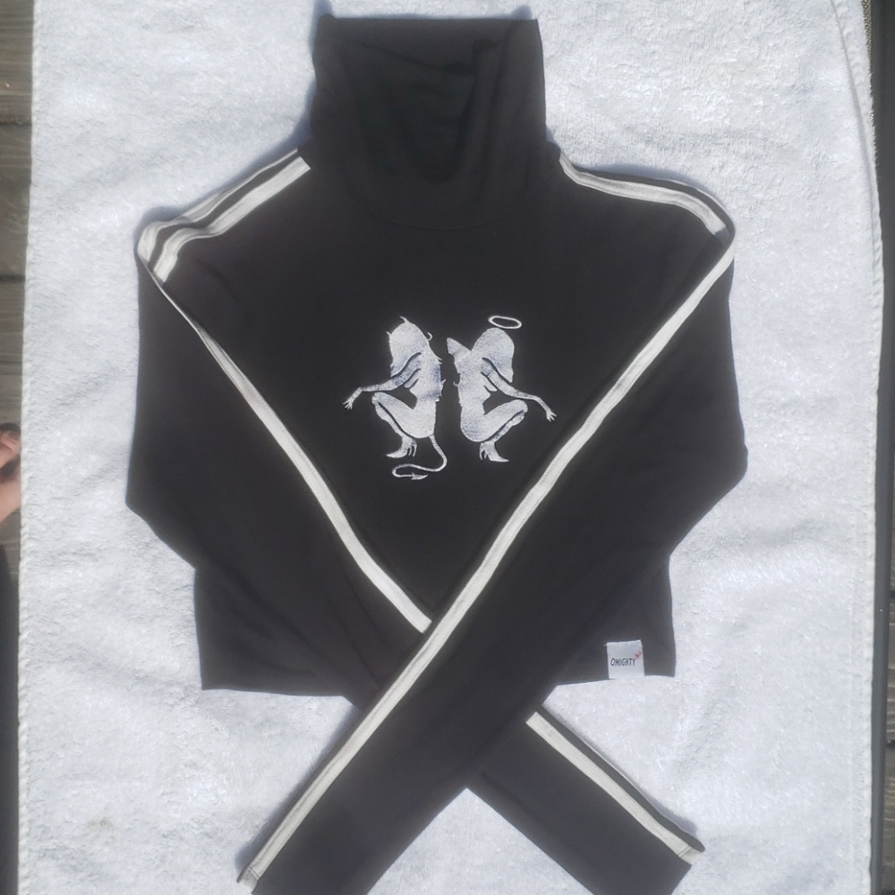 Women's Cropped Turtleneck